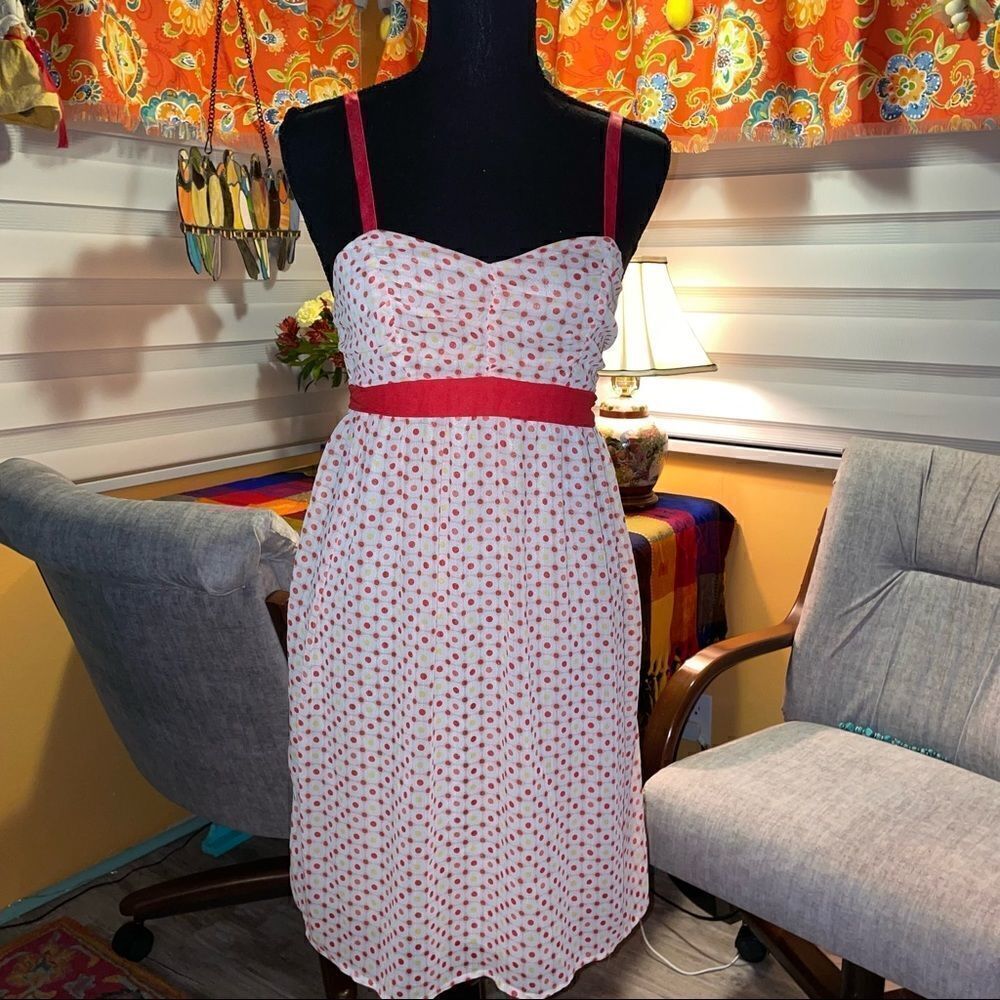 Guess sweetheart chiffon party dress 💝